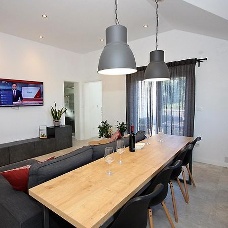 Apartman Gajka Supetar Bagian luar foto