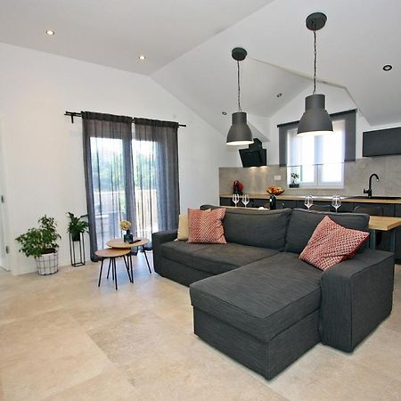 Apartman Gajka Supetar Bagian luar foto