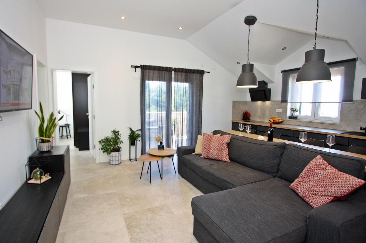 Apartman Gajka Supetar Bagian luar foto