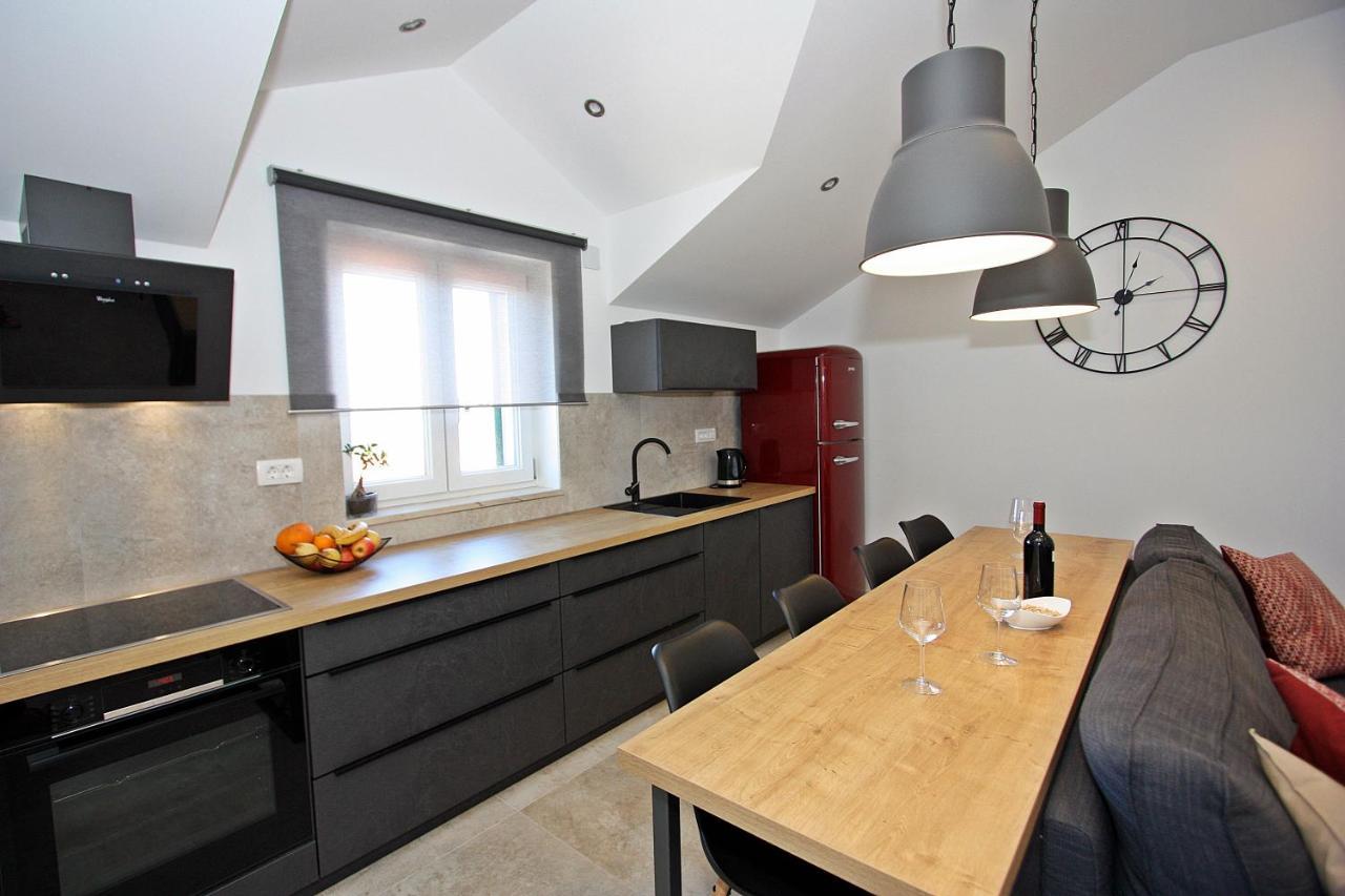 Apartman Gajka Supetar Bagian luar foto