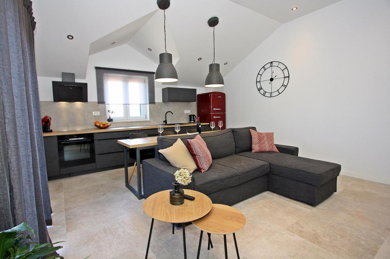 Apartman Gajka Supetar Bagian luar foto